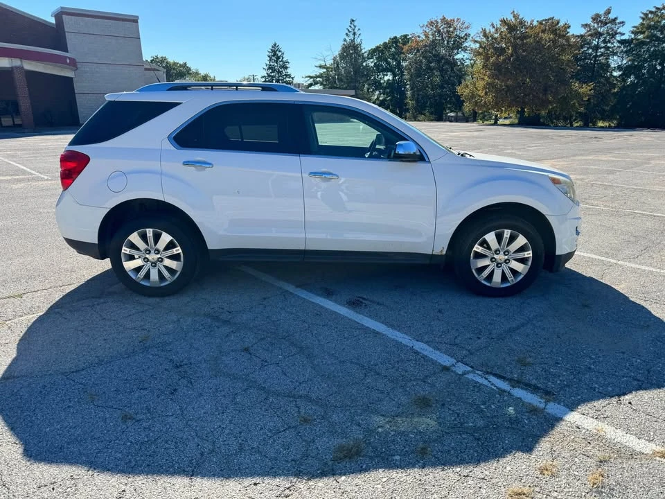 2010 Chevrolet Equinox - Image 4 of 11