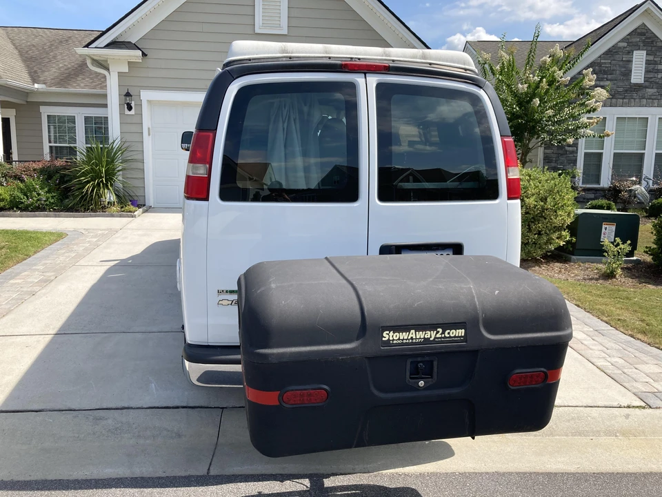 2010 Chevrolet Express - Image 15 of 31
