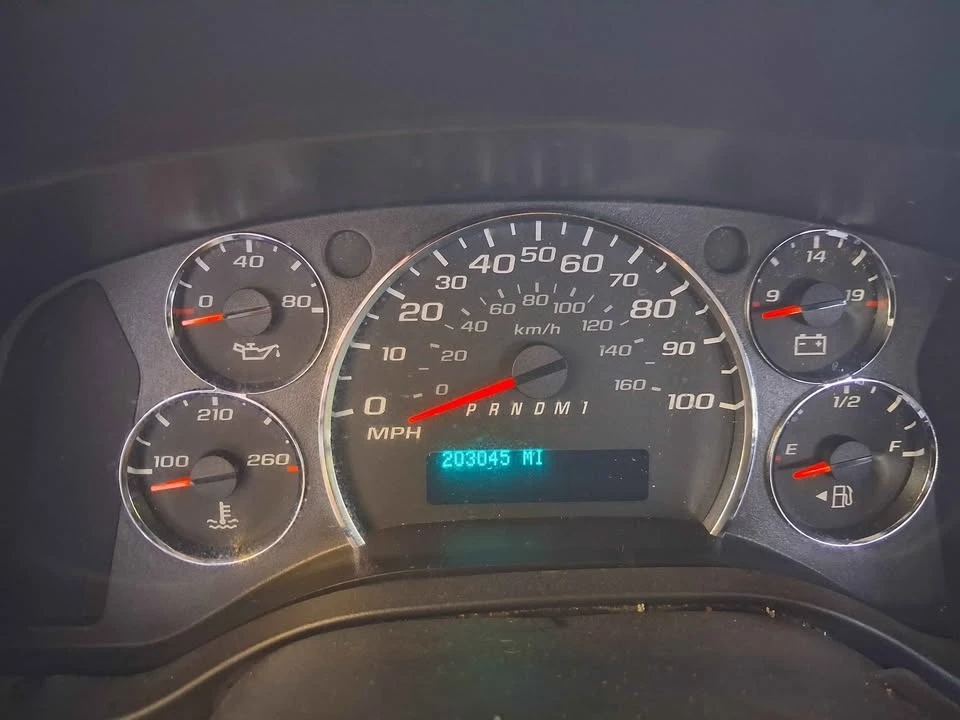 2010 Chevrolet Express - Image 7 of 7