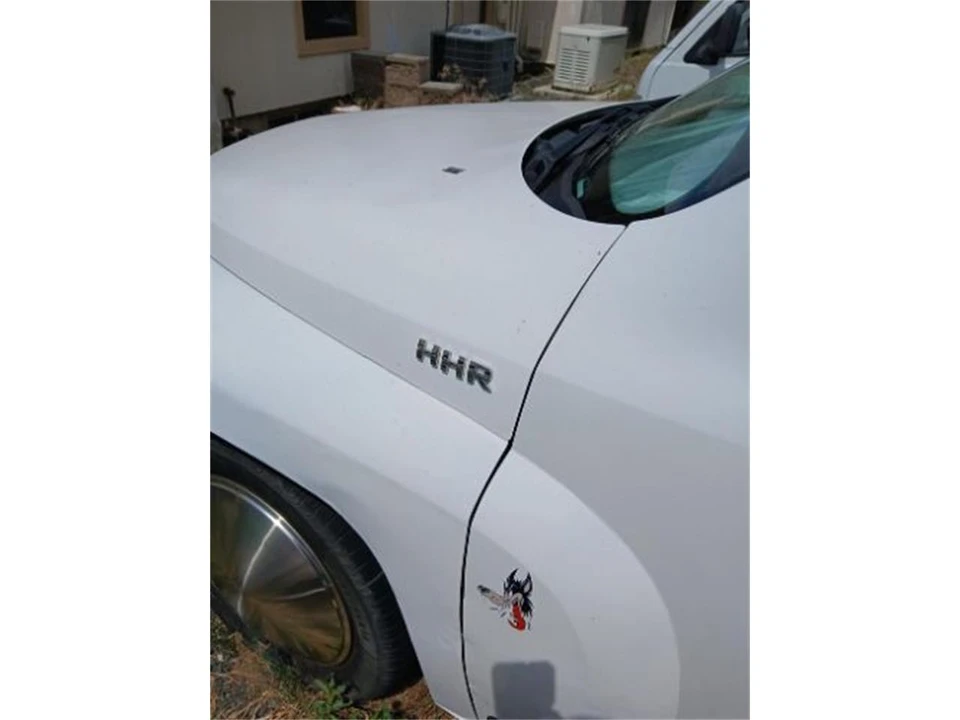 2010 Chevrolet HHR - Image 4 of 10