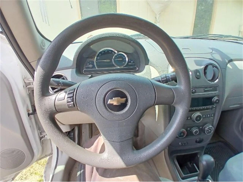 2010 Chevrolet HHR - Image 6 of 10