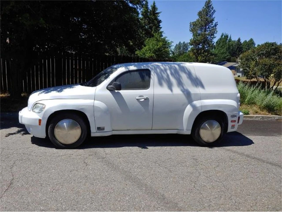 2010 Chevrolet HHR - Image 9 of 10