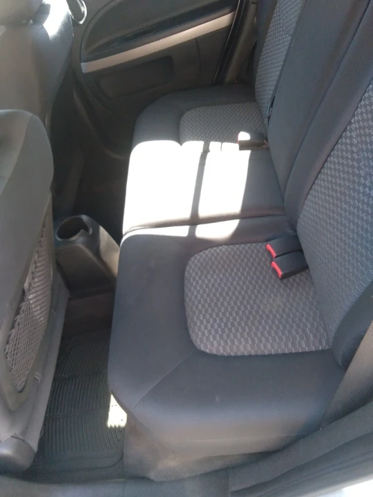 2010 Chevrolet HHR - Image 8 of 9