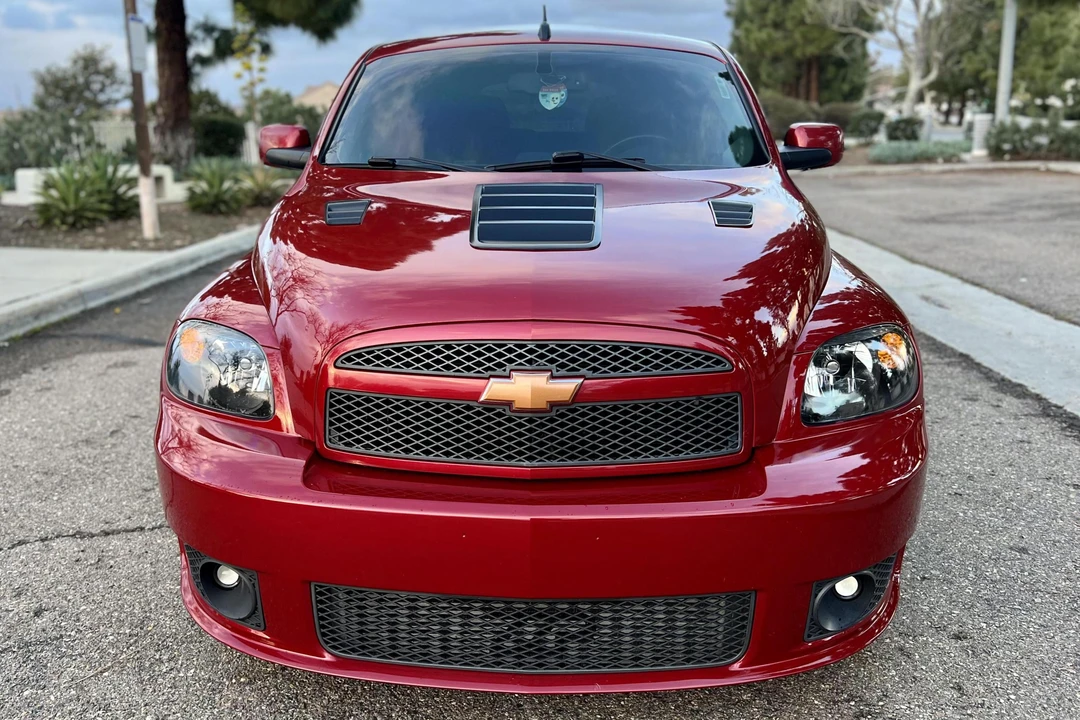 2010 Chevrolet HHR - Image 2 of 31