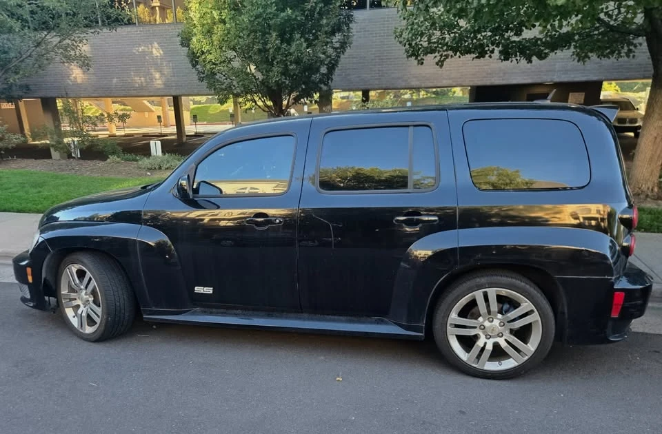 2010 Chevrolet HHR - Image 2 of 2