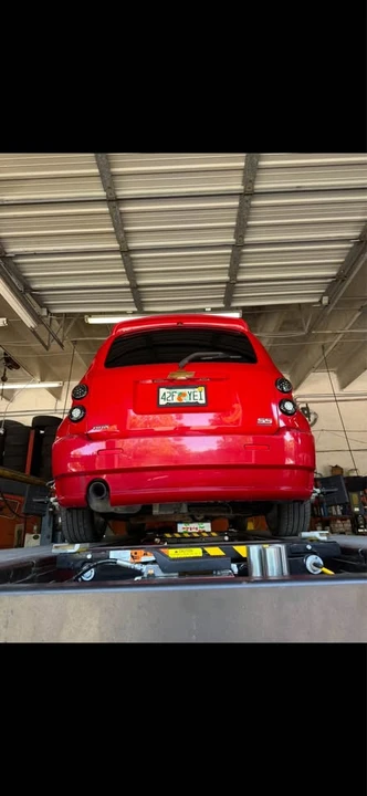 2010 Chevrolet HHR - Image 4 of 5