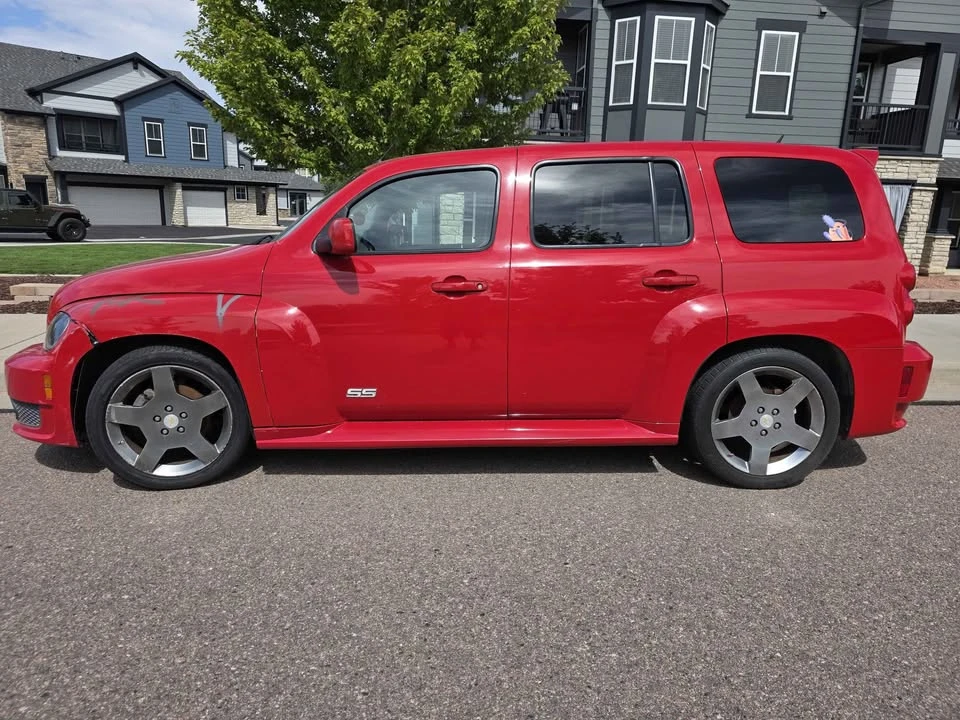 2010 Chevrolet HHR - Image 2 of 6