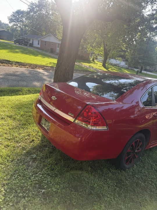 2010 Chevrolet Impala 9th Gen - Image 18 of 24
