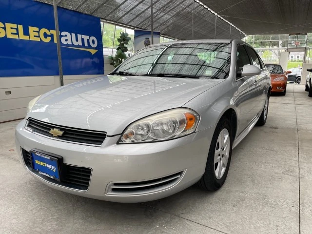 2010 Chevrolet Impala 9th Gen - Image 9 of 31