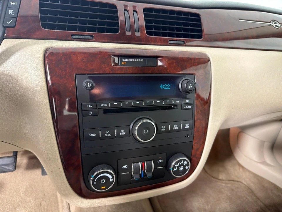 2010 Chevrolet Impala 9th Gen - Image 15 of 23