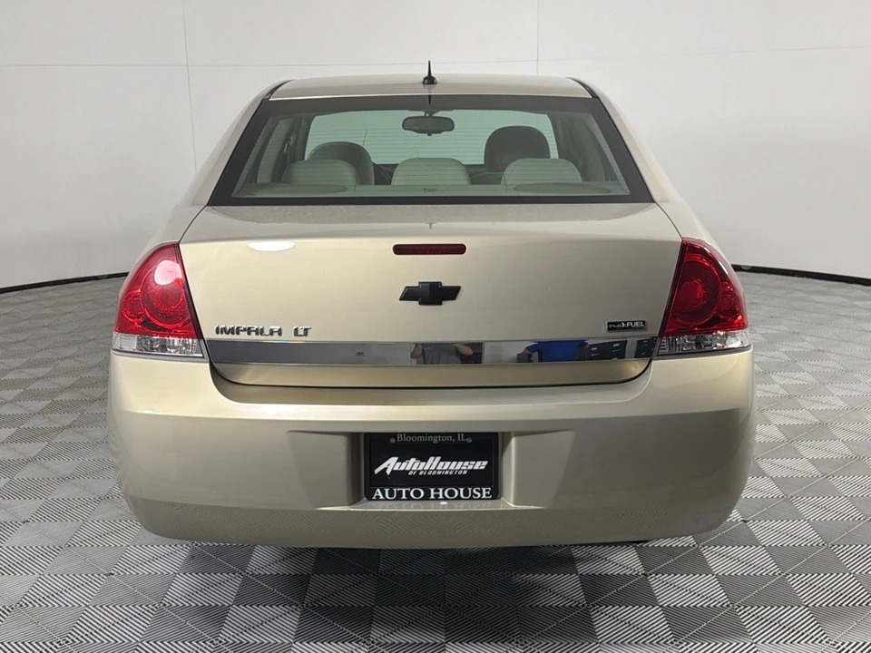 2010 Chevrolet Impala 9th Gen - Image 5 of 23