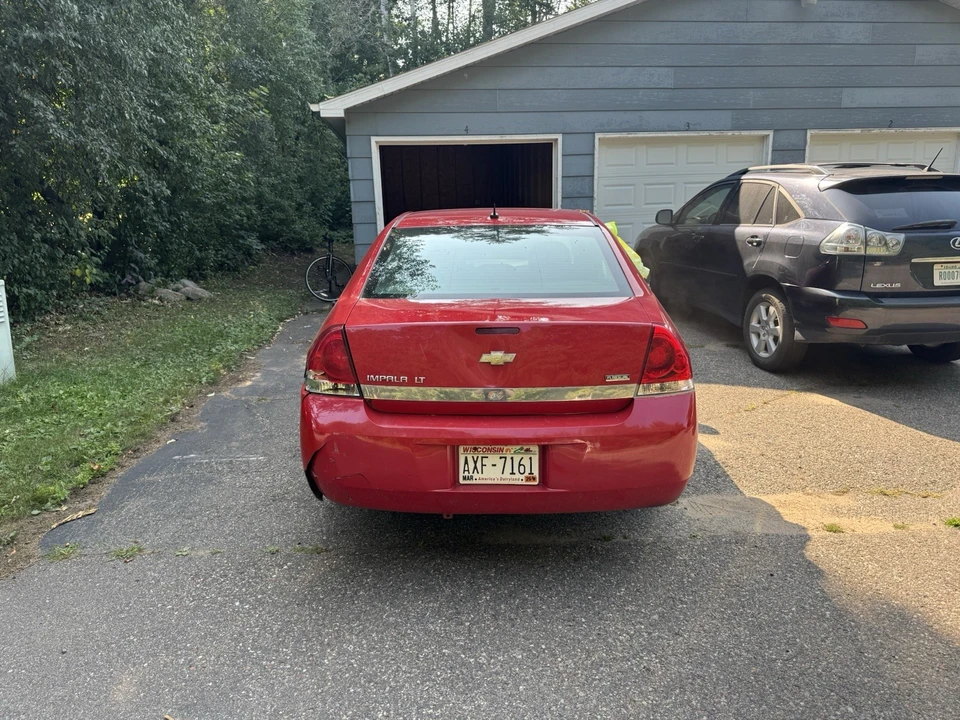 2010 Chevrolet Impala 9th Gen - Image 3 of 5