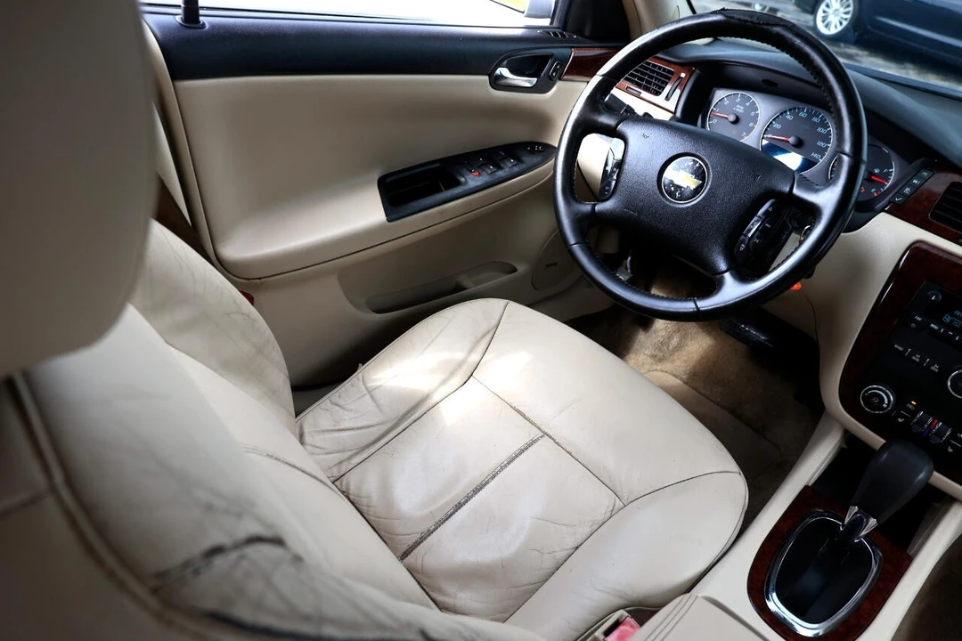 2010 Chevrolet Impala 9th Gen - Image 20 of 21