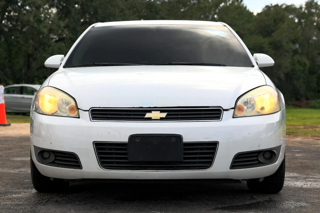 2010 Chevrolet Impala 9th Gen - Image 17 of 21