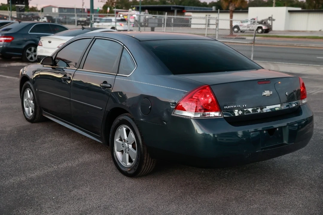 2010 Chevrolet Impala 9th Gen - Image 5 of 12
