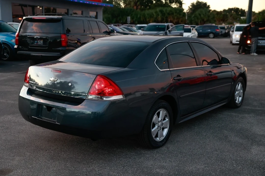 2010 Chevrolet Impala 9th Gen - Image 11 of 12