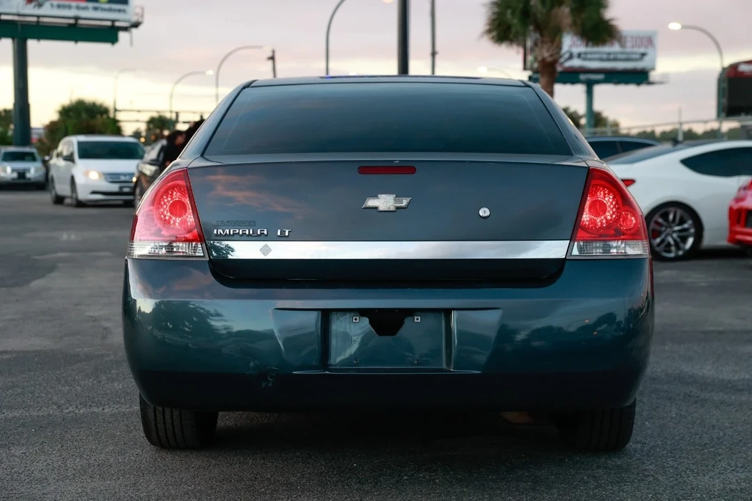 2010 Chevrolet Impala 9th Gen - Image 7 of 12
