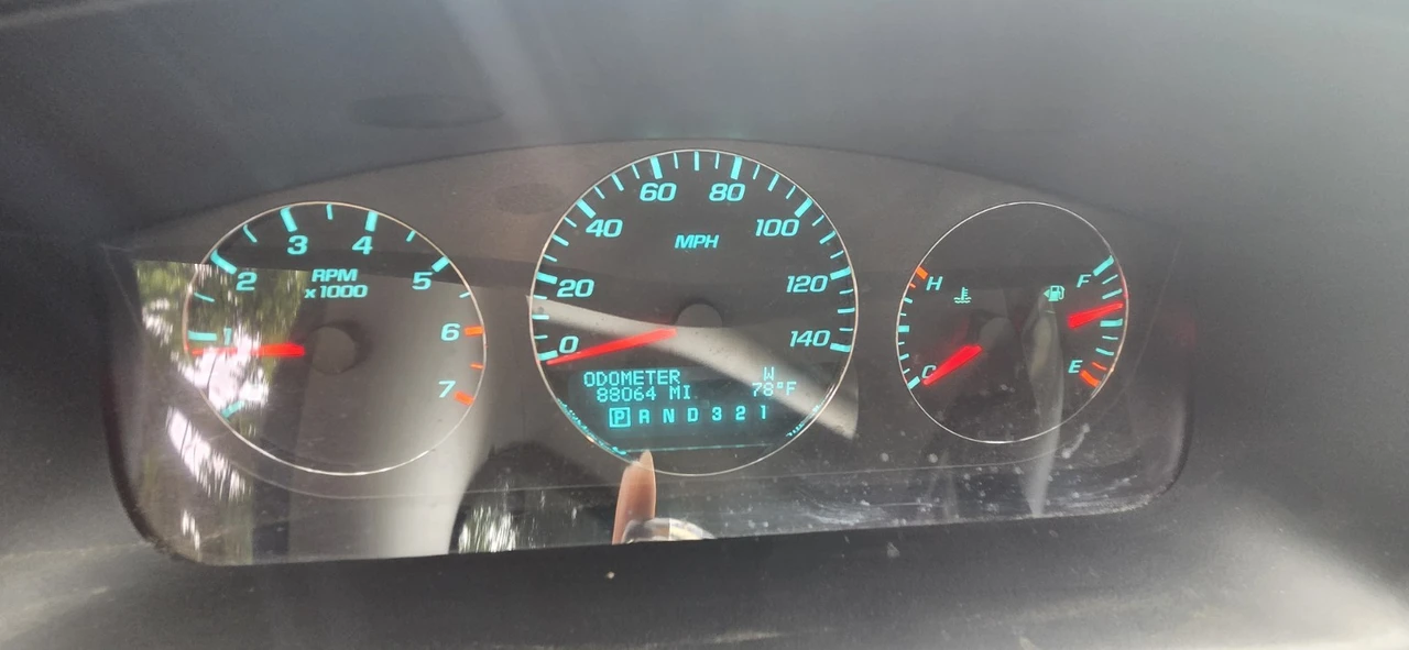 2010 Chevrolet Impala 9th Gen - Image 7 of 12