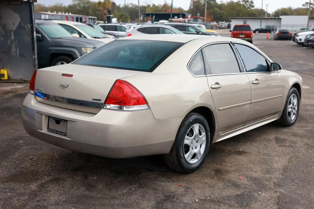2010 Chevrolet Impala 8th Gen - Image 11 of 12