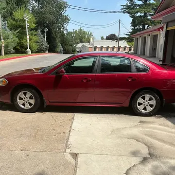 2010 Chevrolet Impala LT Sedan 4D