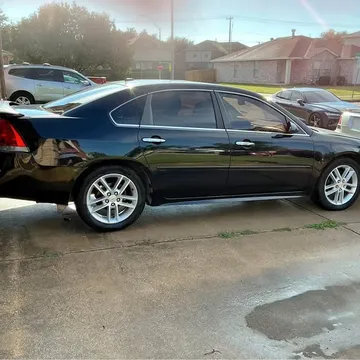 2010 Chevrolet Impala LTZ Sedan 4D