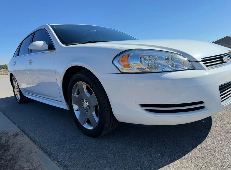 2010 Chevrolet Impala 9th Gen - Image 4 of 20