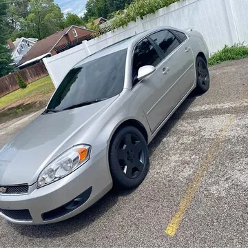 2010 Chevrolet Impala SS Sedan 4D
