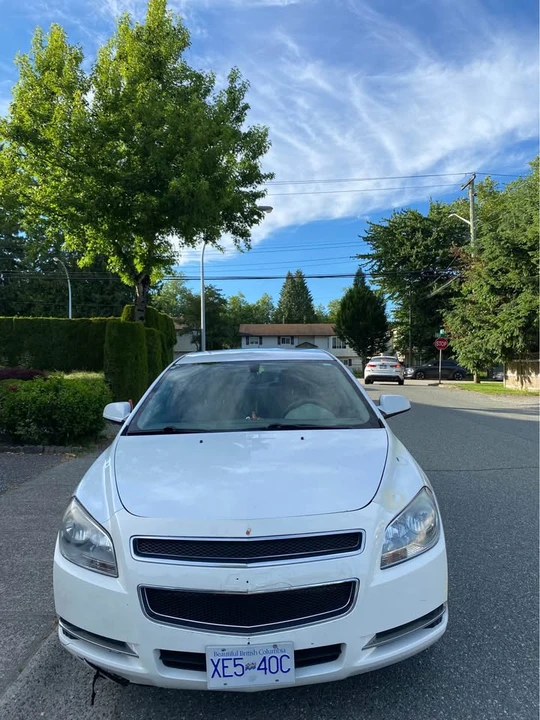 2010 Chevrolet Malibu - Image 2 of 9
