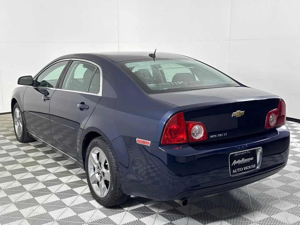 2010 Chevrolet Malibu - Image 7 of 12