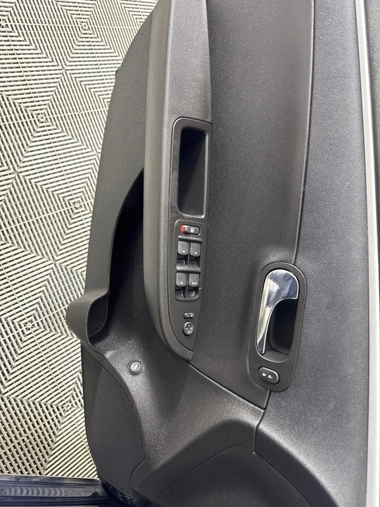 2010 Chevrolet Malibu - Image 12 of 12