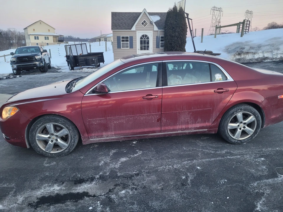 2010 Chevrolet Malibu - Image 3 of 16