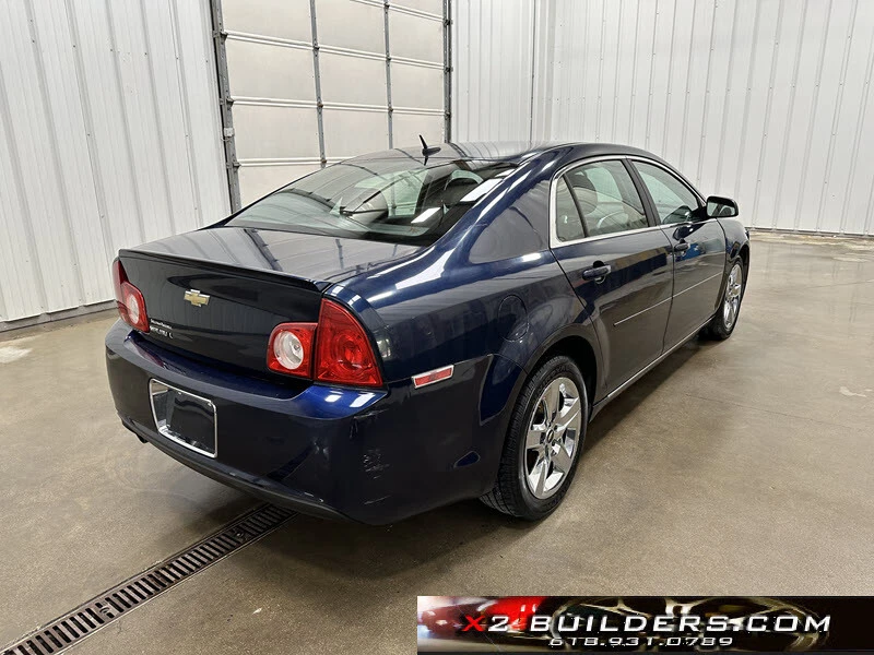 2010 Chevrolet Malibu - Image 4 of 21