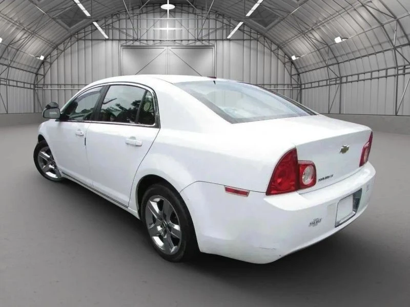 2010 Chevrolet Malibu - Image 8 of 12