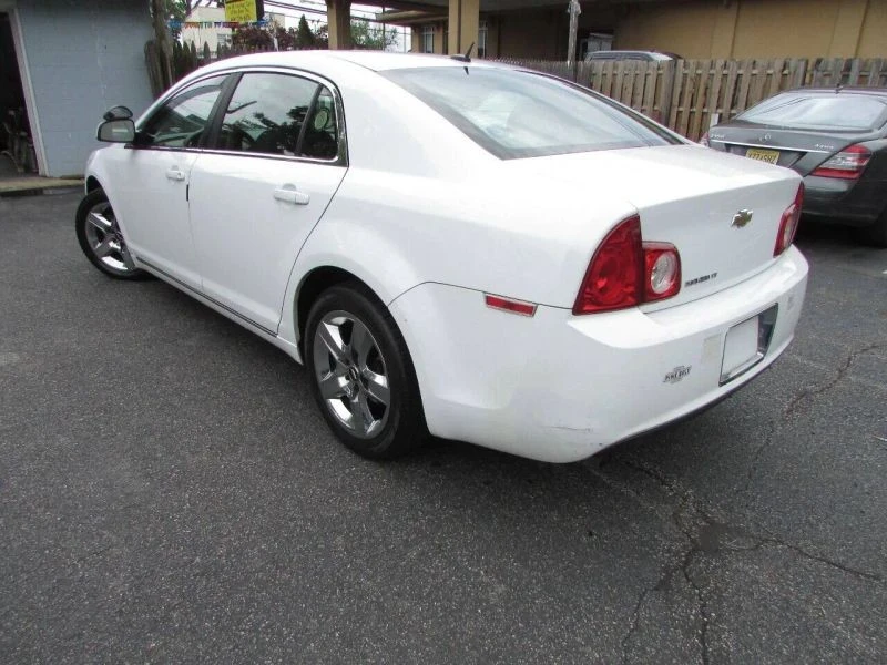 2010 Chevrolet Malibu - Image 7 of 12