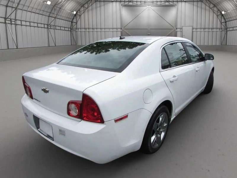 2010 Chevrolet Malibu - Image 9 of 12