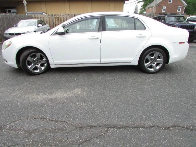 2010 Chevrolet Malibu - Image 6 of 12
