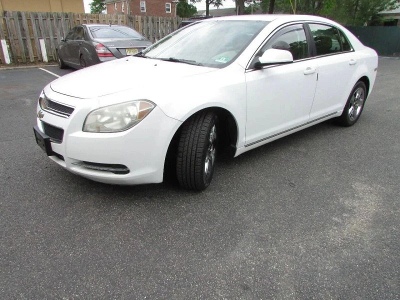 2010 Chevrolet Malibu - Image 4 of 12