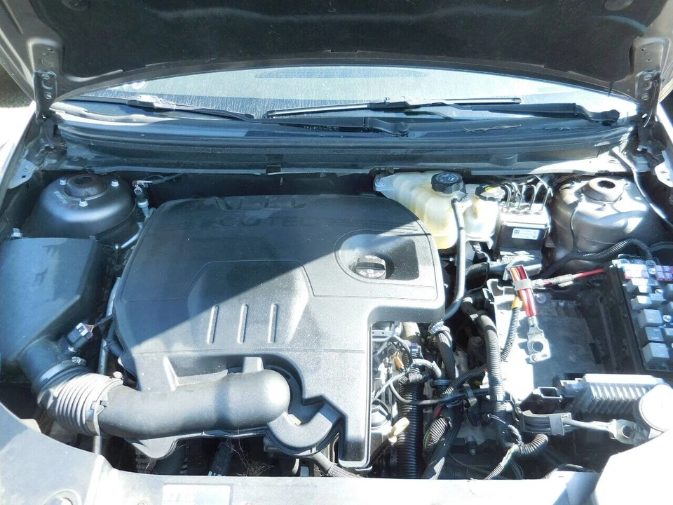 2010 Chevrolet Malibu - Image 18 of 19