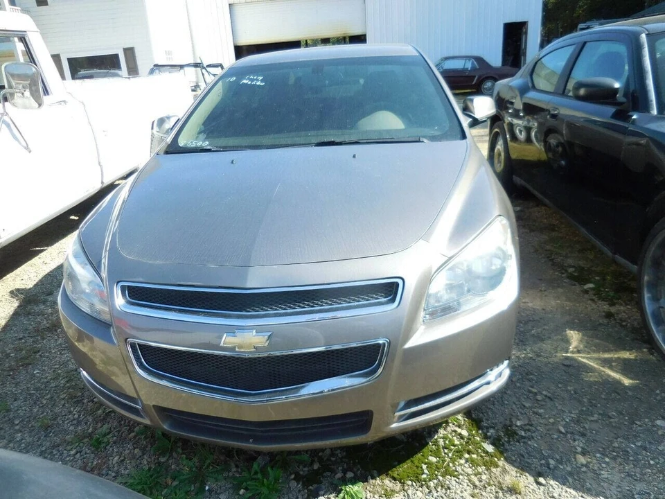 2010 Chevrolet Malibu - Image 2 of 12