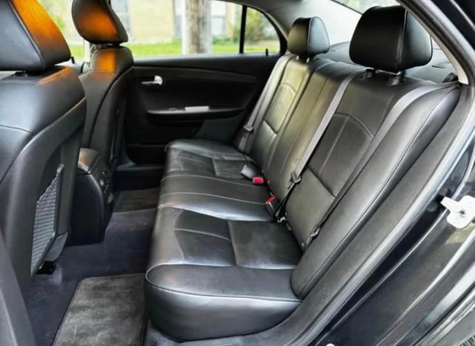 2010 Chevrolet Malibu - Image 5 of 6