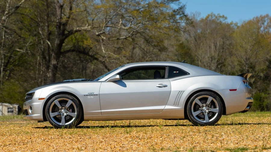 2010 Chevrolet Camaro 5th Gen - Image 2 of 16