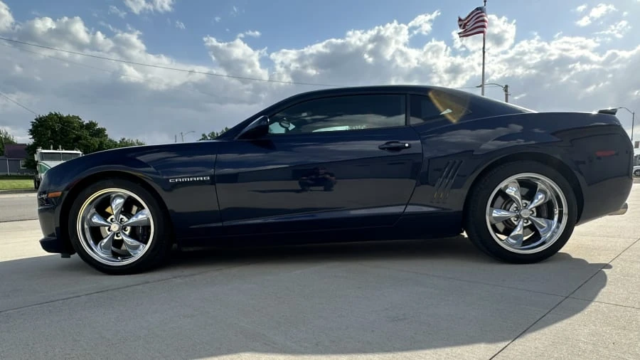 2010 Chevrolet Camaro SS 5th Gen - Image 2 of 29