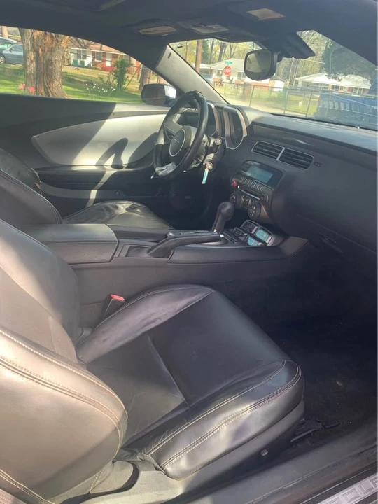 2010 Chevrolet SS - Image 14 of 19