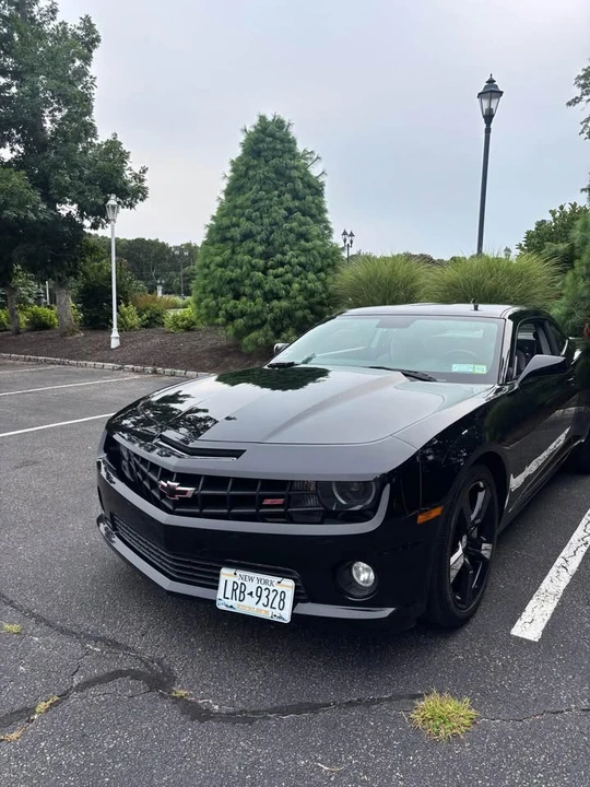 2010 Chevrolet SS - Image 2 of 10