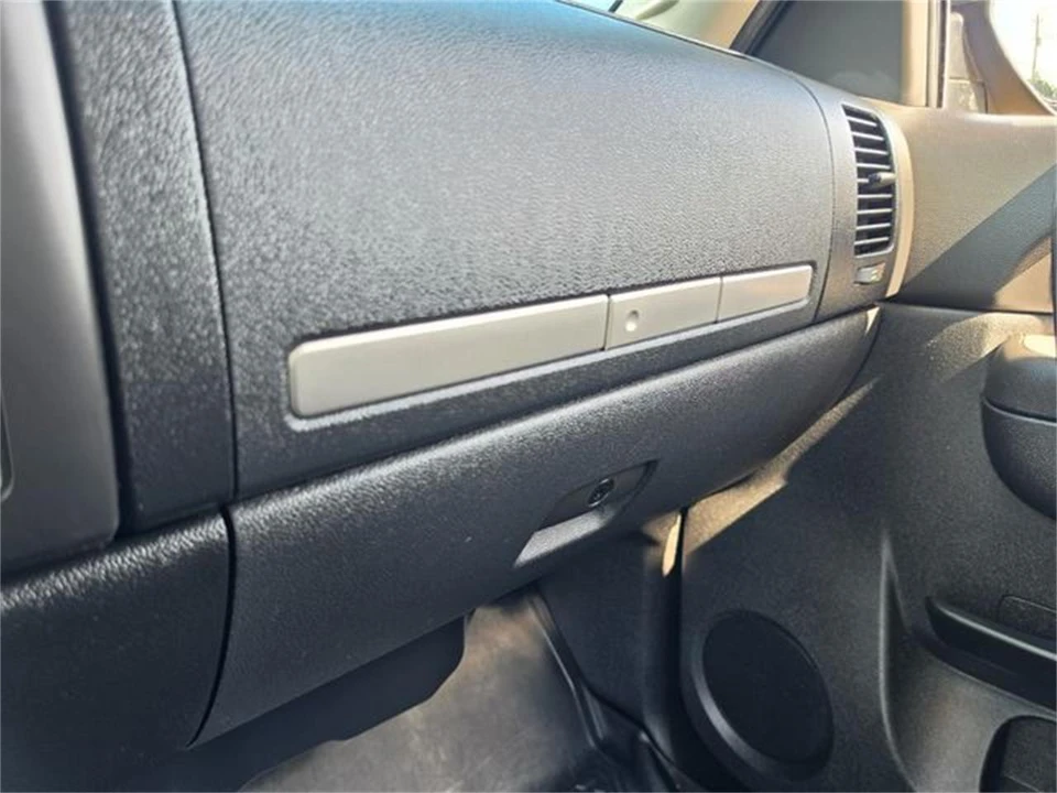 2010 Chevrolet Silverado 2nd Gen - Image 21 of 31