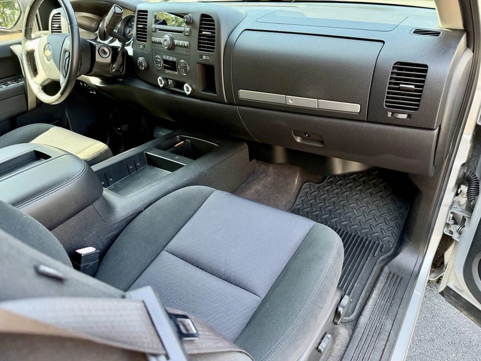 2010 Chevrolet Silverado 2nd Gen - Image 18 of 25