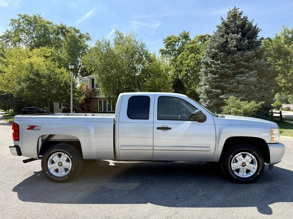2010 Chevrolet Silverado 2nd Gen - Image 8 of 25