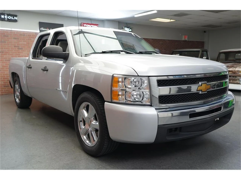 2010 Chevrolet Silverado 2nd Gen - Image 12 of 31