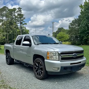 2010 Chevrolet Silverado 1500 LTZ Crew Cab