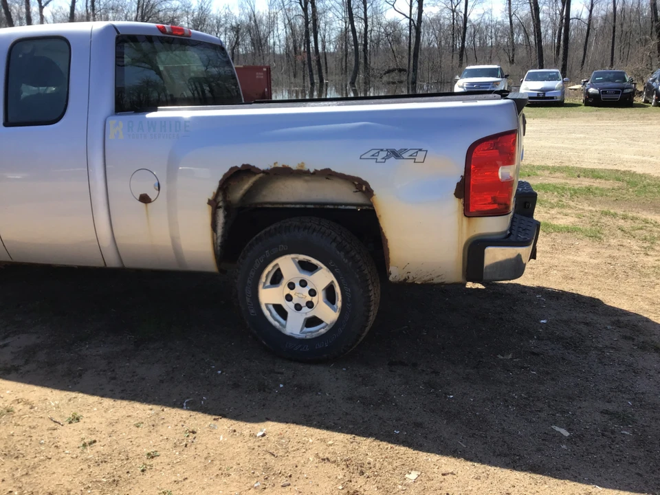 2010 Chevrolet Silverado 2nd Gen - Image 4 of 20